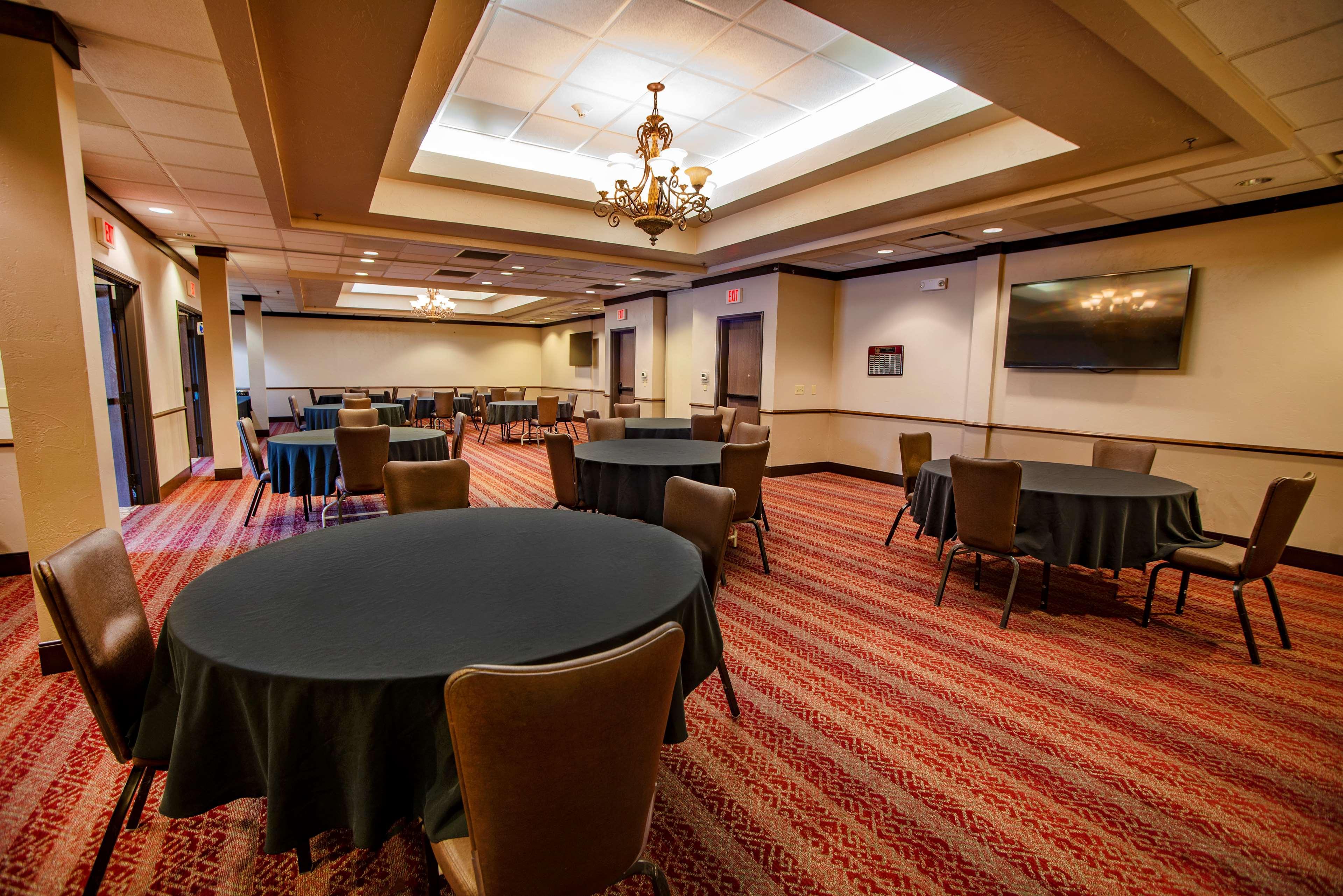 Best Western Plus Cimarron Hotel & Suites Stillwater Eksteriør billede